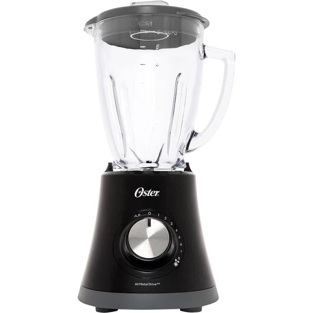 Liquidificador Oster 750W. 1,25L. 8 Velocidades e Copo de Vidro Super Chef BLSTMG-BR8 Preto