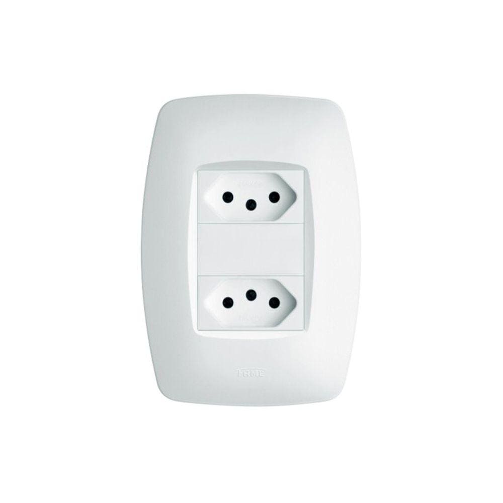 Tomada Dupla Fame Elegance 2P+T 20A com Placa 4x2 Branca
