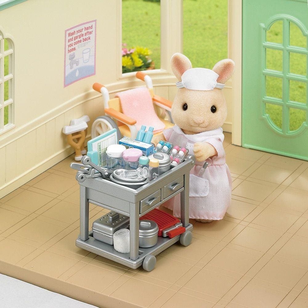 Sylvanian Families - Enfermeira do Campo - Epoch