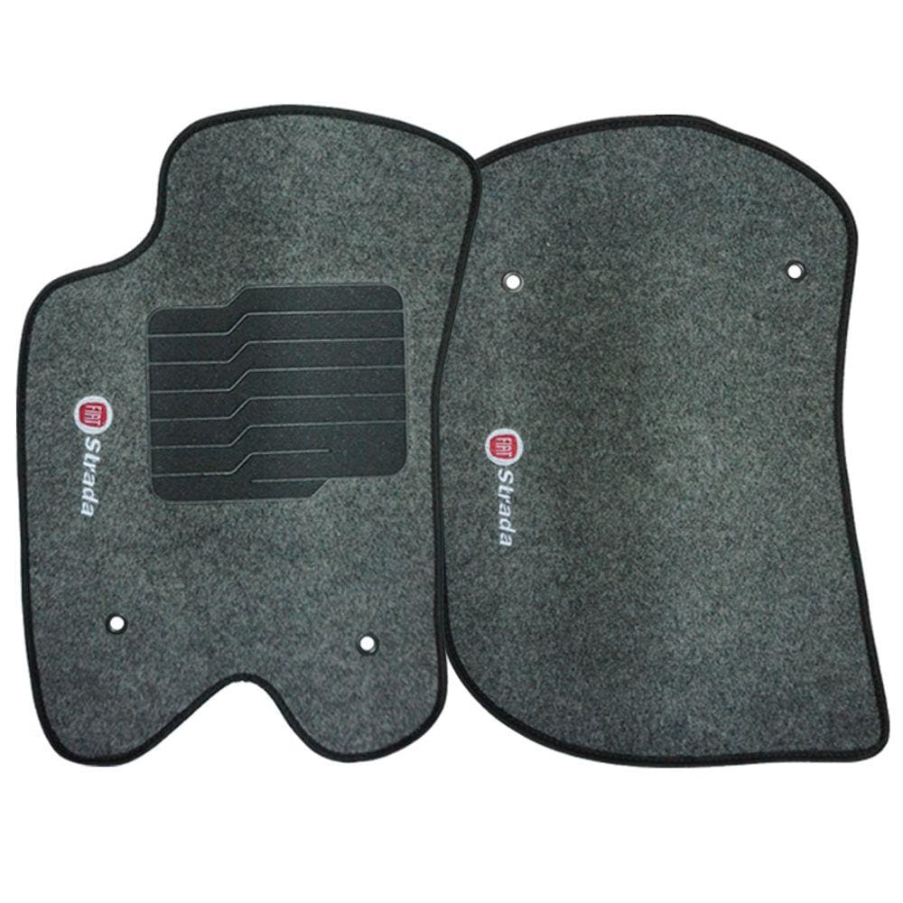 Jogo de Tapete Automotivo Carpete Fiat Strada Cabine Simples 2013 à 2019 Soft Logo Bordado 2 Peças