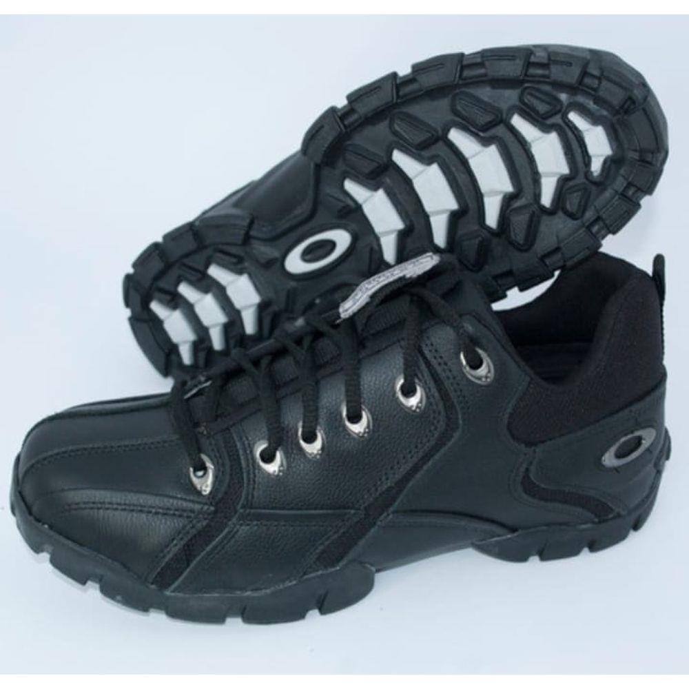 Tenis oakley de couro | Extra