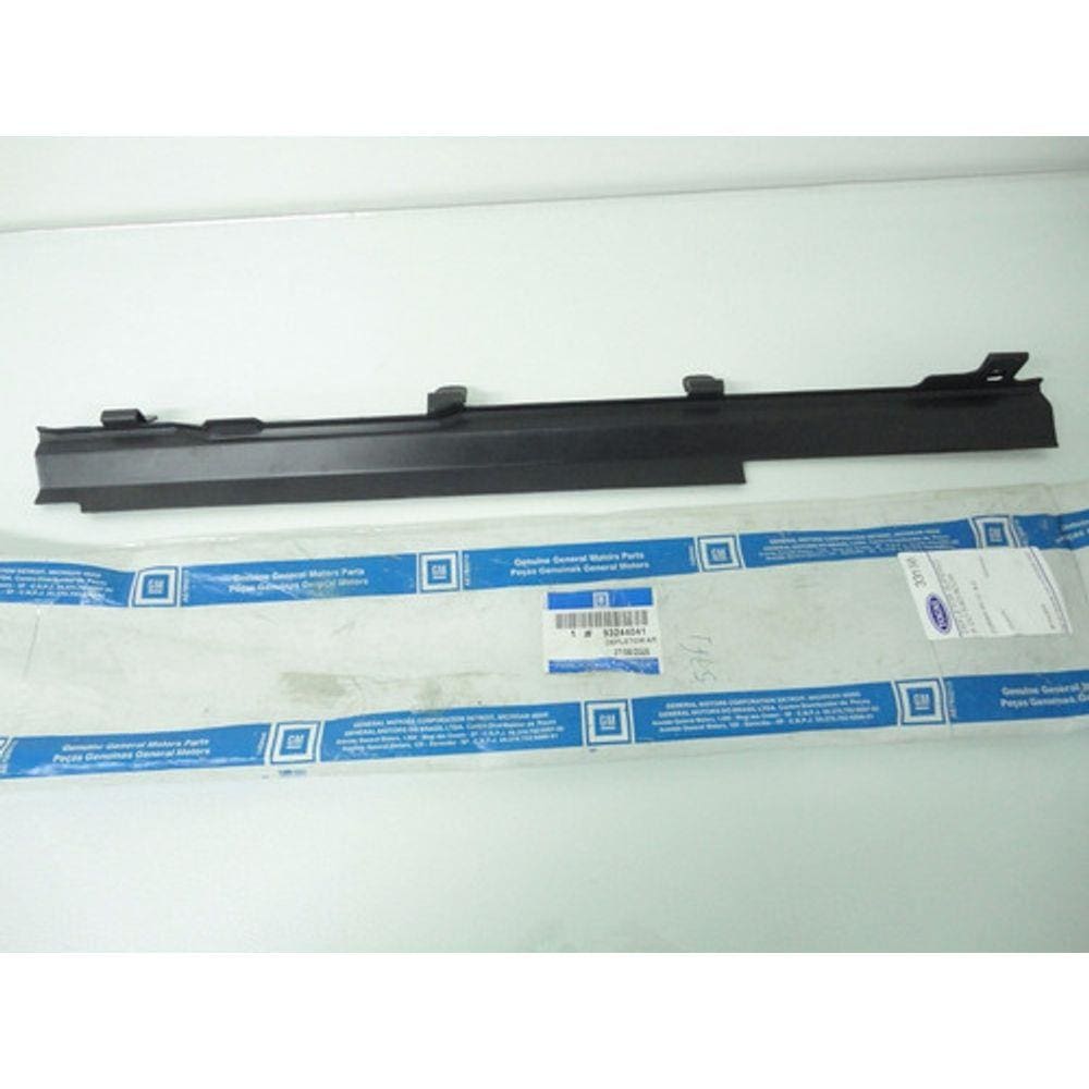 Defletor Superior Radiador Corsa 96/ Com Ar Condicionado