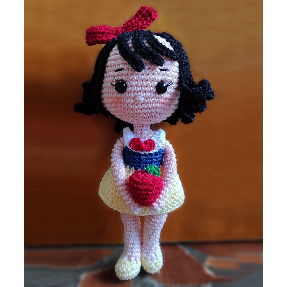 Boneca Branca de Neve Baby Amigurumi