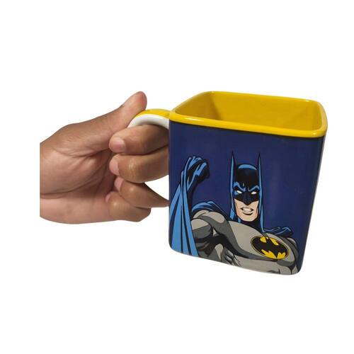 Caneca Batman Cubo 3D Quadrada Cerâmica | Extra