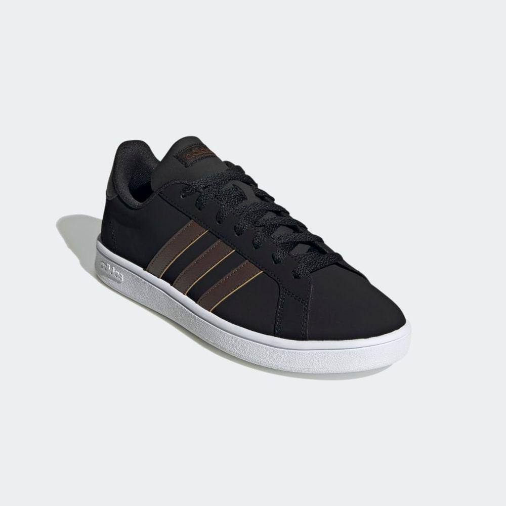 tenis da adidas antigo