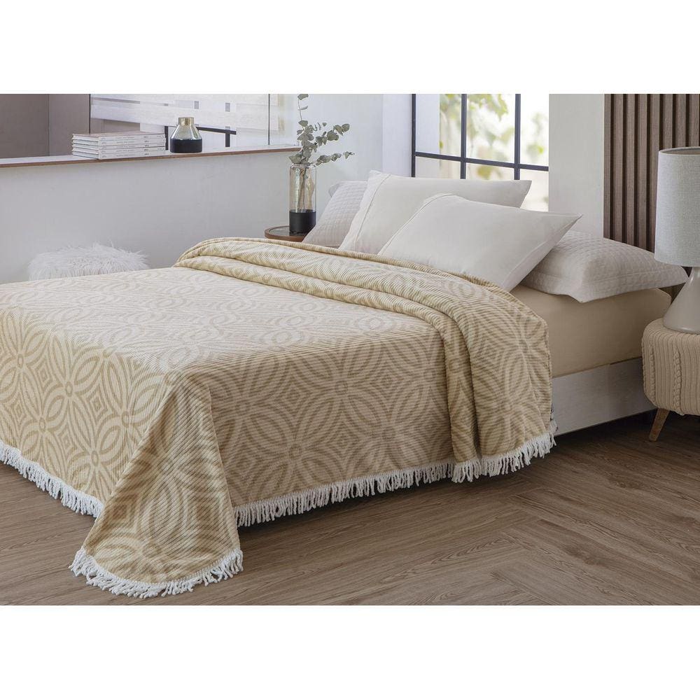 Colcha Chenille Jolitex Com Franja Isadora 220X240M Bege