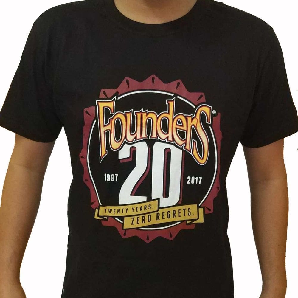 Camiseta cerveja Founders 20 Years Preta Feminina 2P