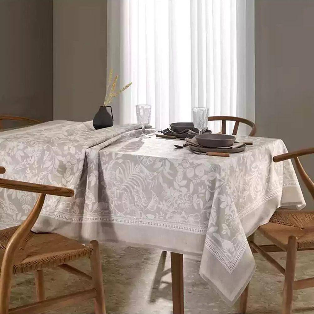Toalha de Mesa Retangular 6 Lugares - Alana - Döhler Clean