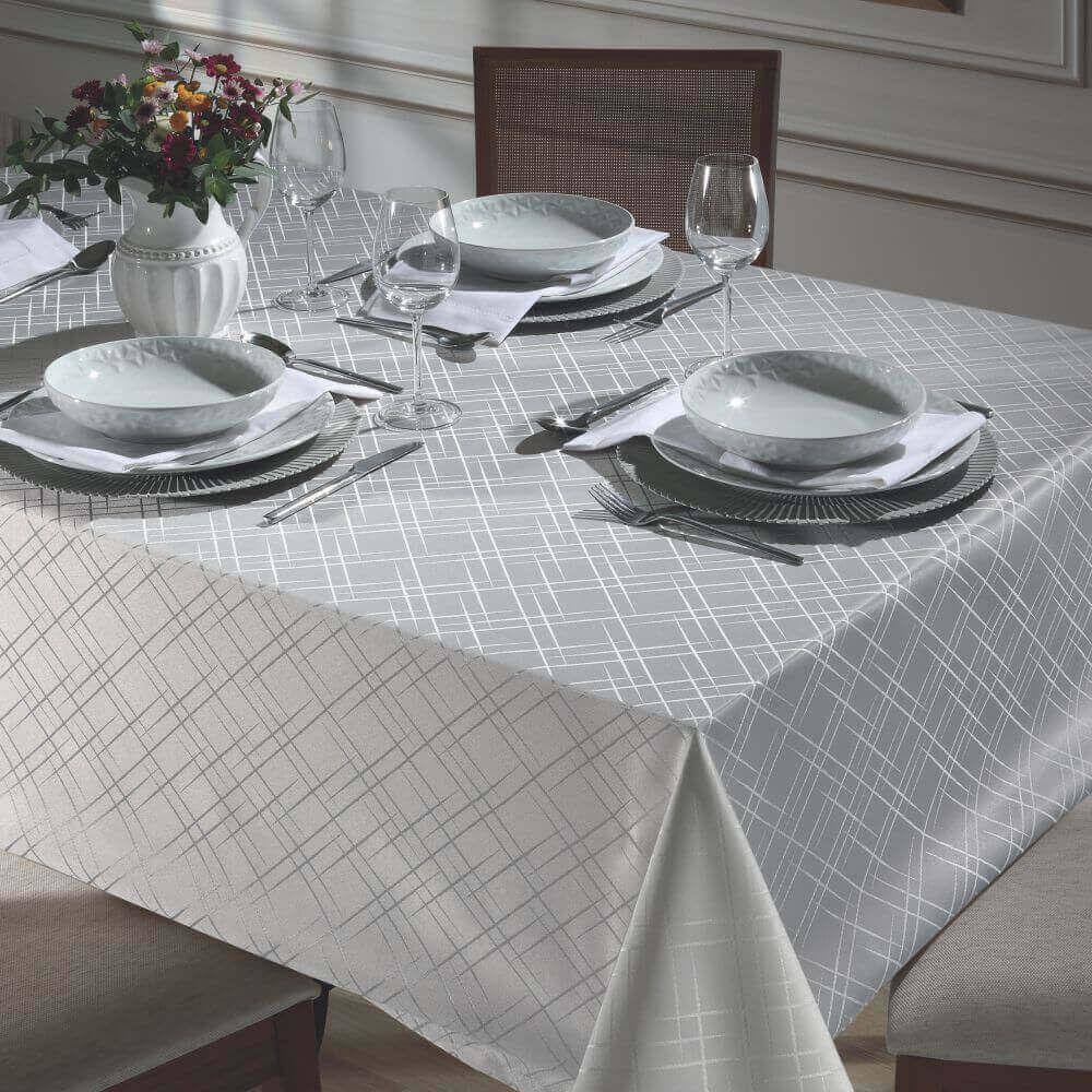 Toalha de Mesa Jacquard Requinte II Liso Quadrada 1,40m x 1,40m - Dohler