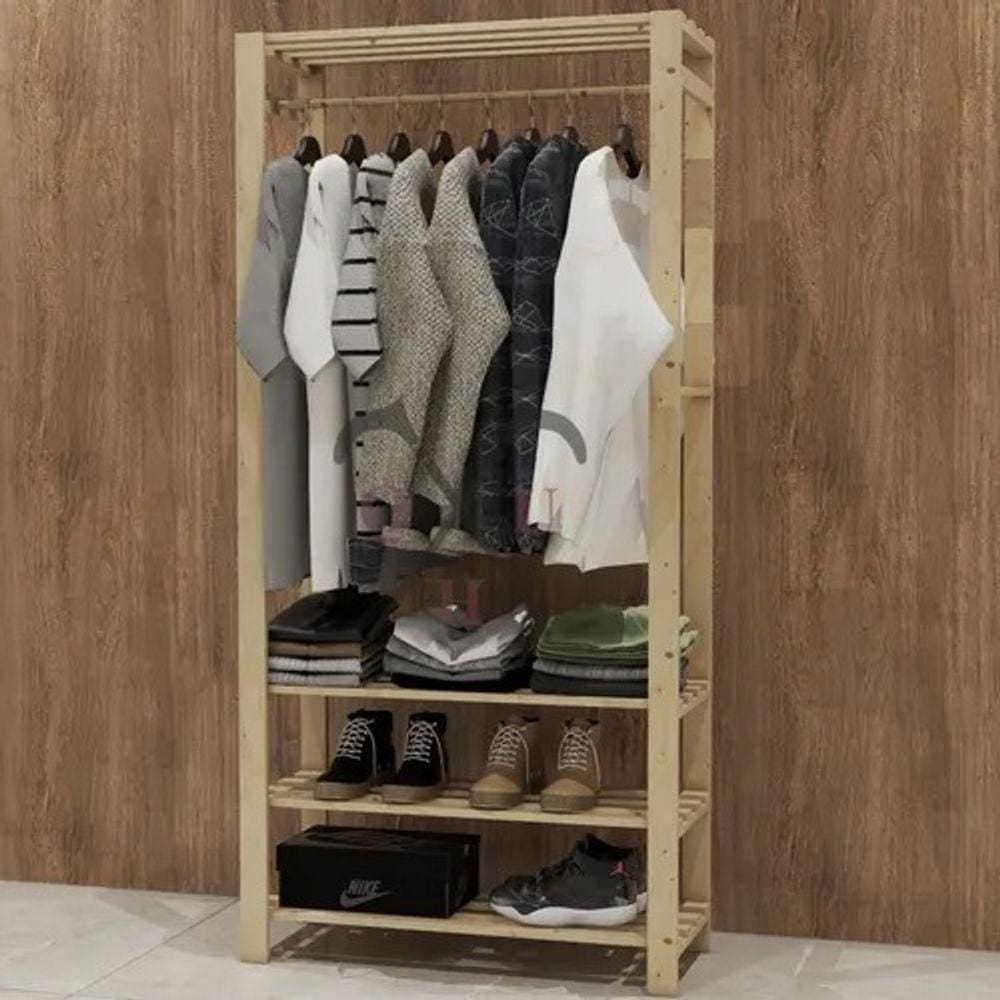 Guarda Roupa Aberto Toalhas E Roupas Intimas