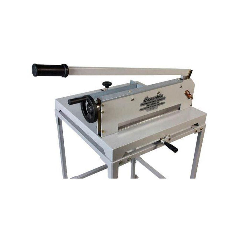 Guilhotina de Facão Semi Industrial 430mm 300 Fls com Mesa