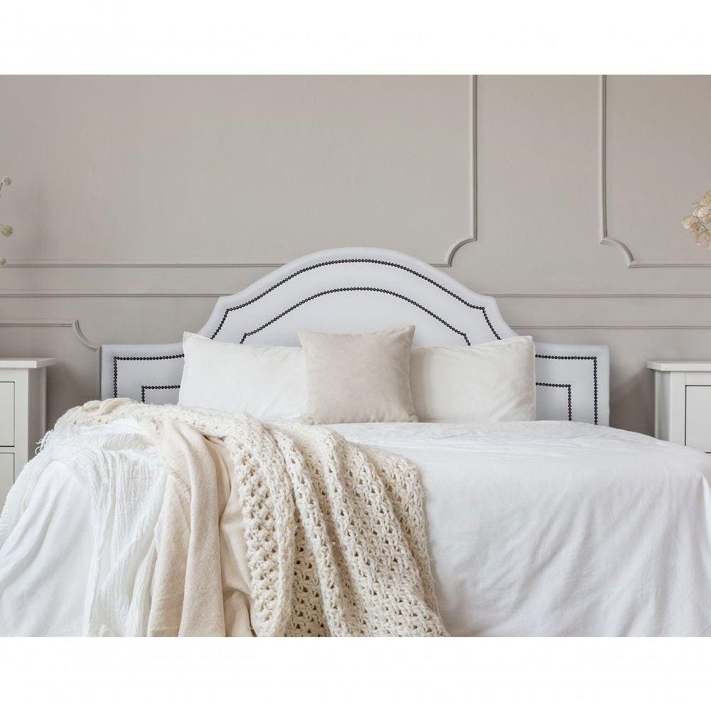 Cabeceira Queen Luxo 160x60 Courino Branco Tachas Fumê