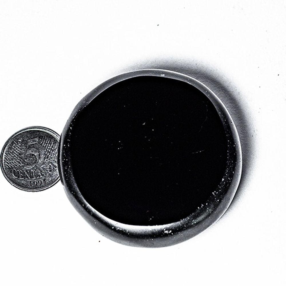 Espelho Negro Disco Redondo Pedra Obsidiana Negra 4 a 6 cm