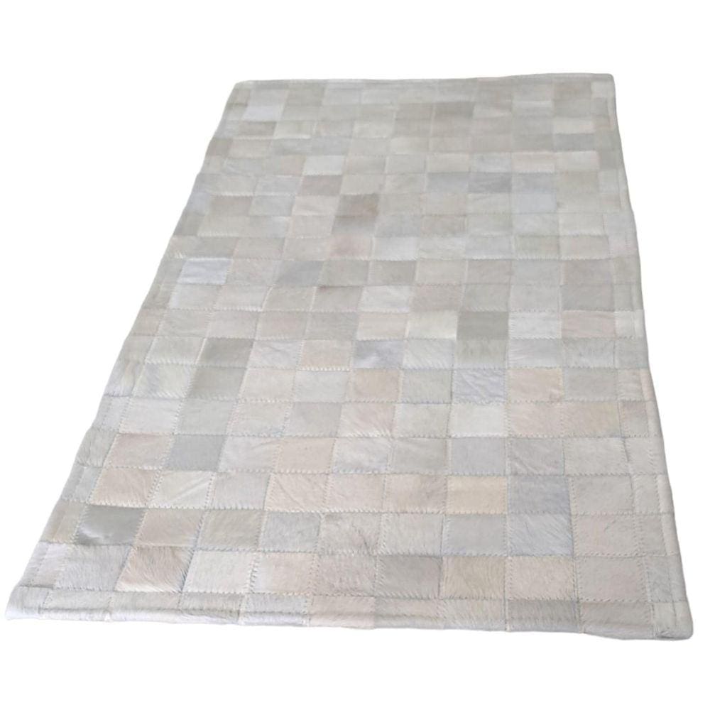 Tapete De Couro Branco 1,50 X 2,00 Quadriculado 5 Cm X 5 Cm