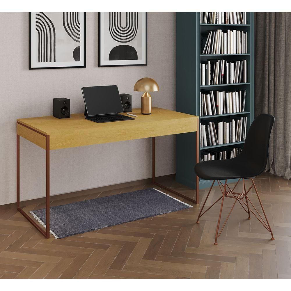 Escrivaninha Industrial Escritório Canela 137X53Cm Malta Com 1 Cadeira Preta Base Cobre Cor: Canela