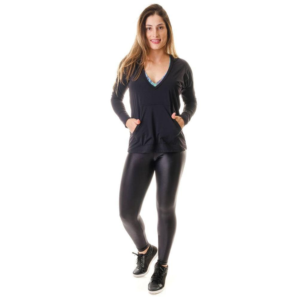 Camiseta Feminina Preta Manga Longa Canguru