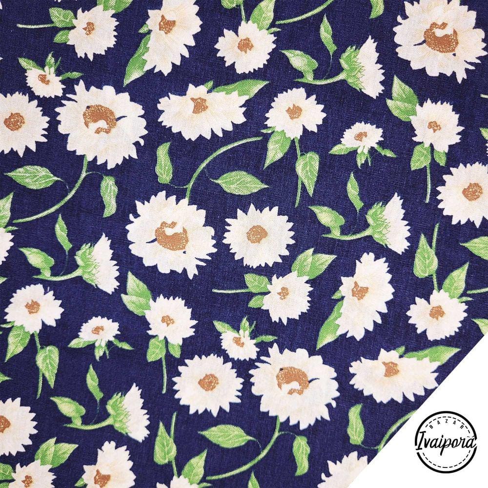 Tecido Tricoline Estampado Floral Diversos - Margaridas Azul Marinho - 50x150cm