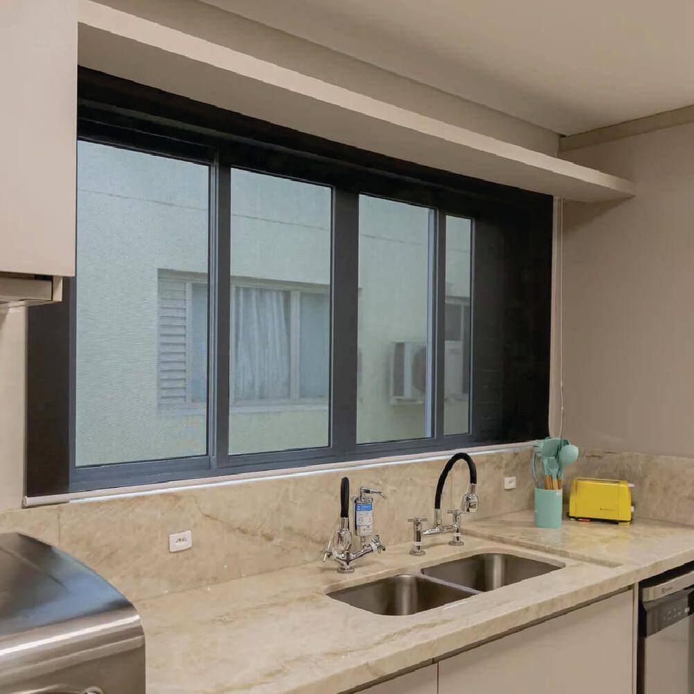 Persiana Rolo Screen 3% Preto - 1,30m x 2,20m