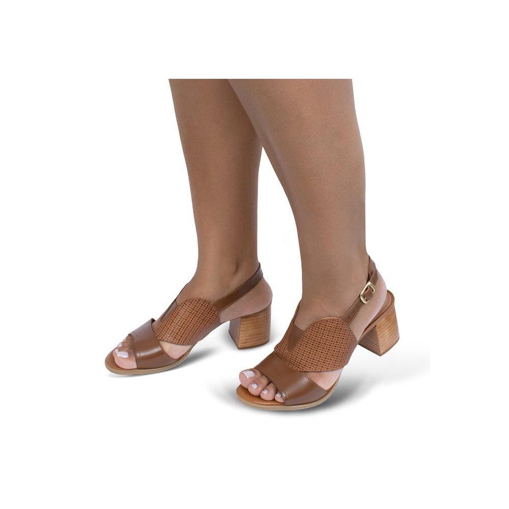 Sandalia De Salto Em Couro Conhaque