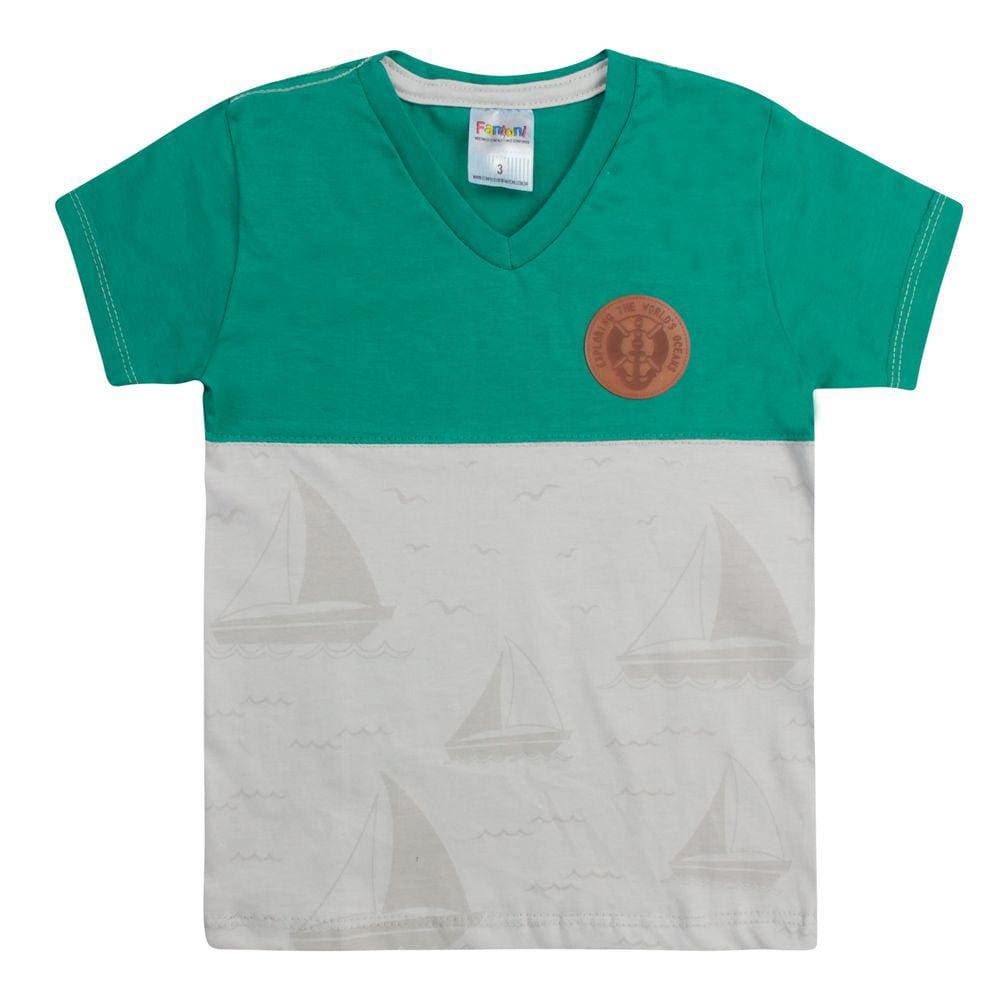 Camiseta Infantil Menino Gola V Com Aplique Courino