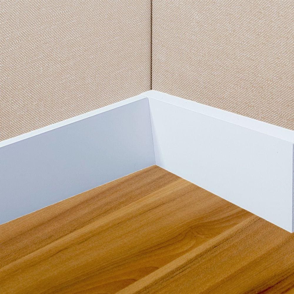 Kit com 15 Barras de Rodapé de Poliestireno Liso - Branco - 5cm de altura (5x1x240cm)