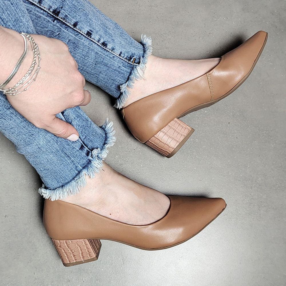 Scarpin Salto Baixo Bloco Napa Cadis