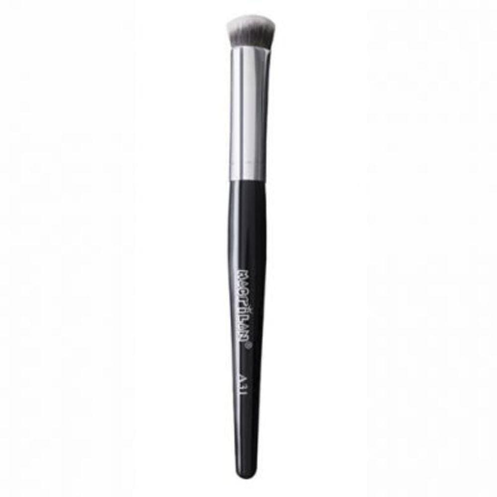 Macrilan Pincel Profissional Kabuki Para Corretivos A31 – Linha Max