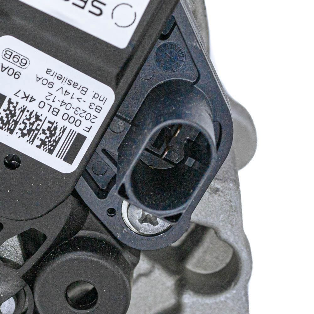 Alternador Audi A1 A3 Q3 Fox Gol Golf Polo Up Voyage 90A Com Polia Roda Livre 6 Estrias 2 Vias - SEG - F000BL04K7