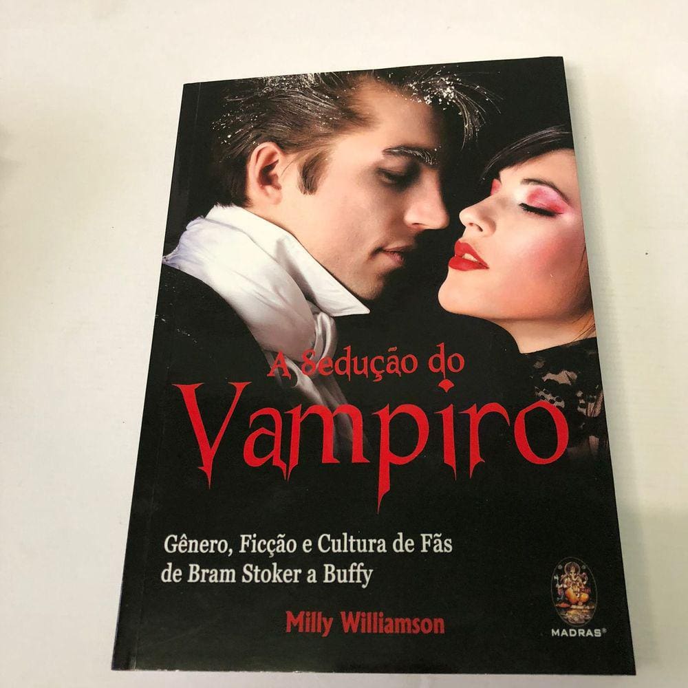 A sedução do vampiro Gênero ficção cultura fãs Bram Stoker