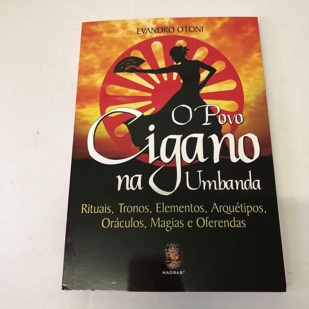 O povo cigano na Umbanda rituais tronos elementos arquétipos