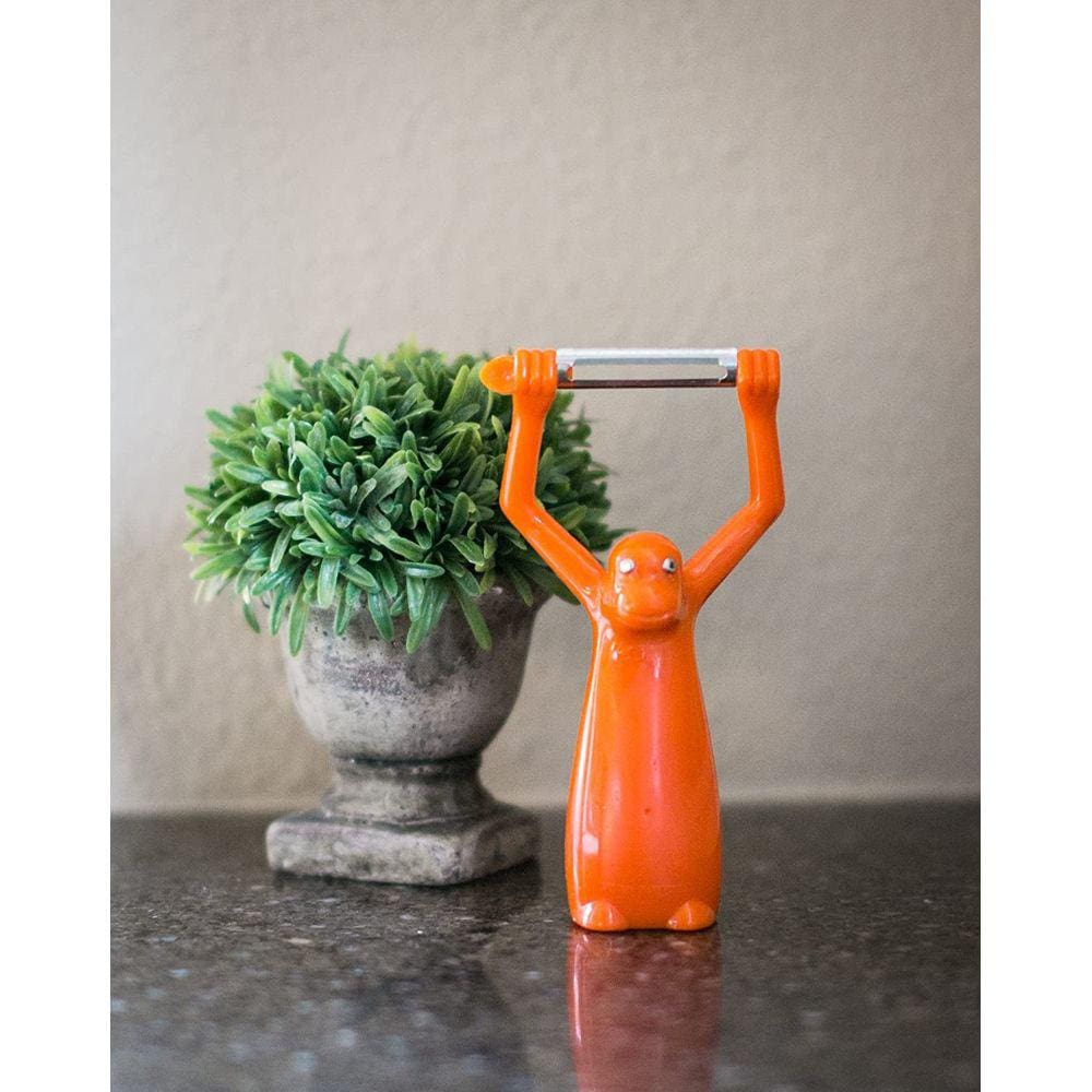 Boston Warehouse Monkey Vegetable Peeler, Laranja