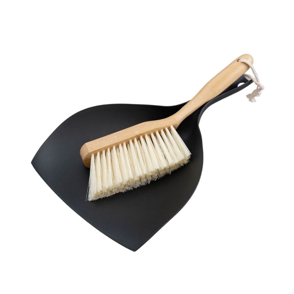 Escova de Bambu Oikos Com Pá Preta para Limpeza