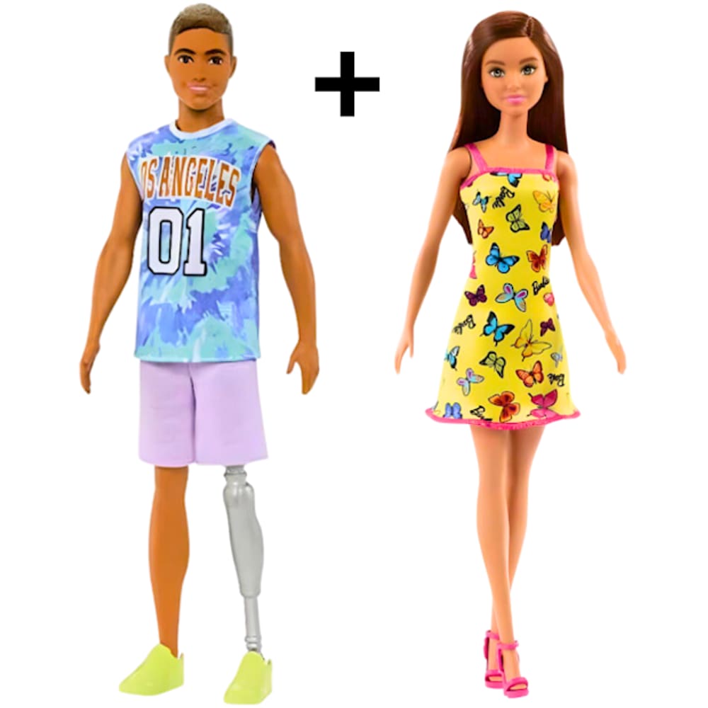 Vende 1 trailer e 1 guarda roupa da barbie com a boneca barbie