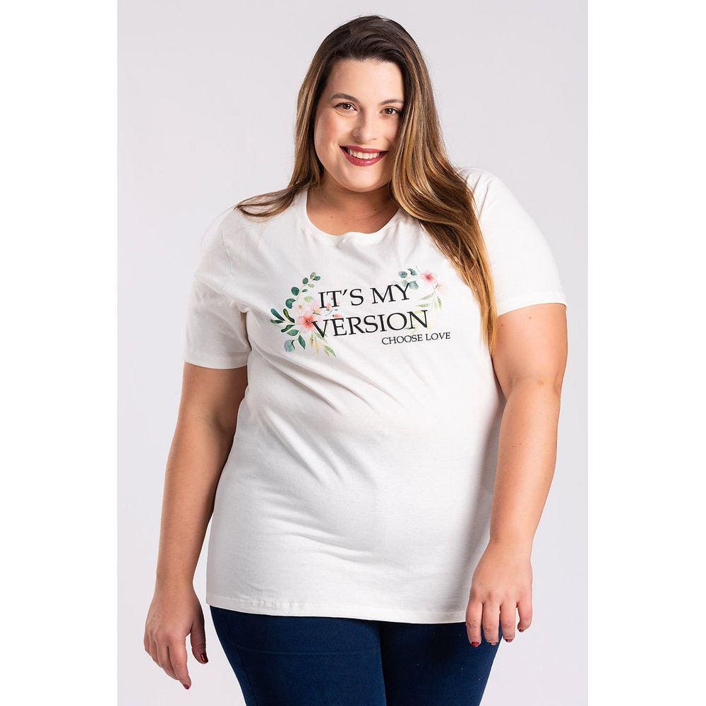 T-shirt Feminina Plus Size Algodão c/ Estampa "It`s my version Choose lone" - Serena