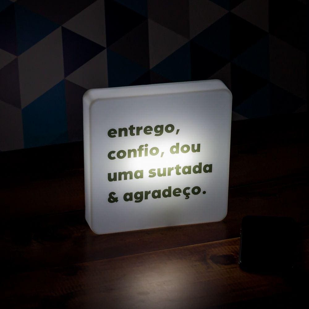 Luminária Slim Box Entrego e Agradeço