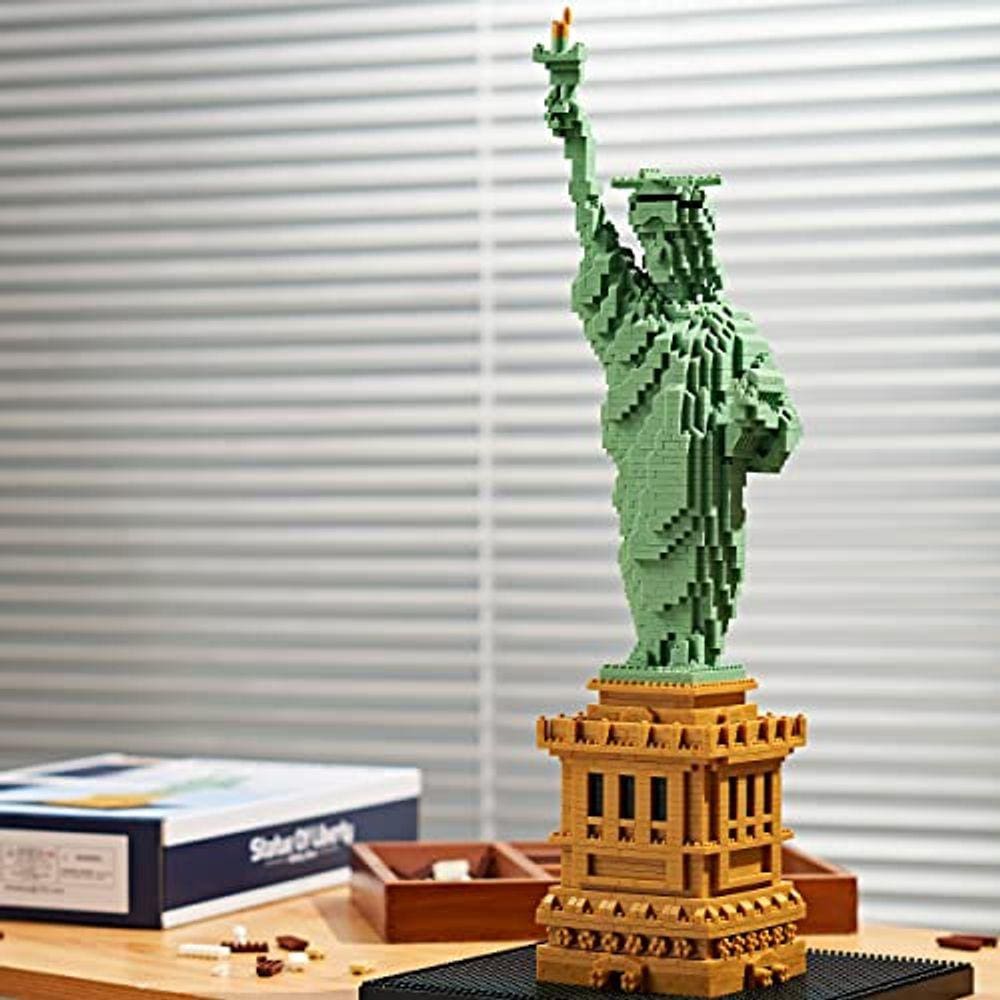 Conjunto de blocos de construção Creator Statue of Liberty, 2810 unidades