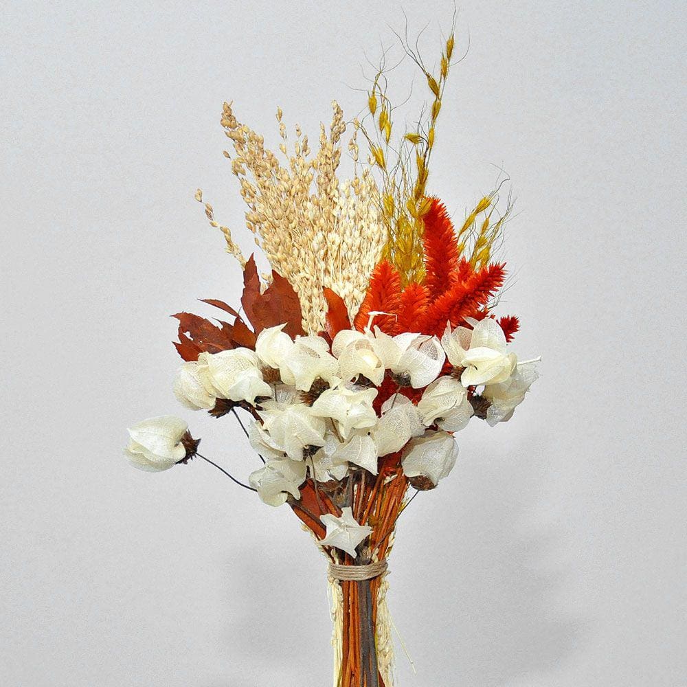 Buquê de flores desidratadas flores em terracota