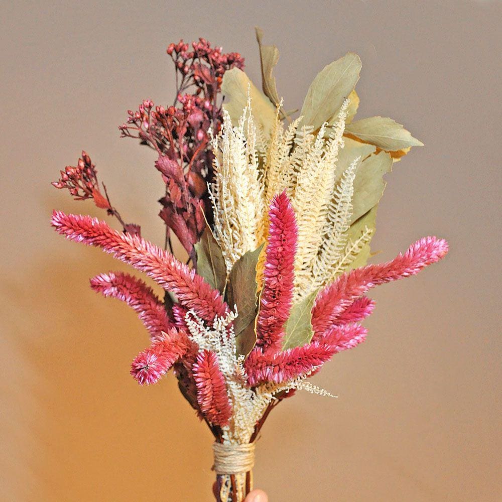 Buquê de flores desidratadas flores rabo de gato rosa