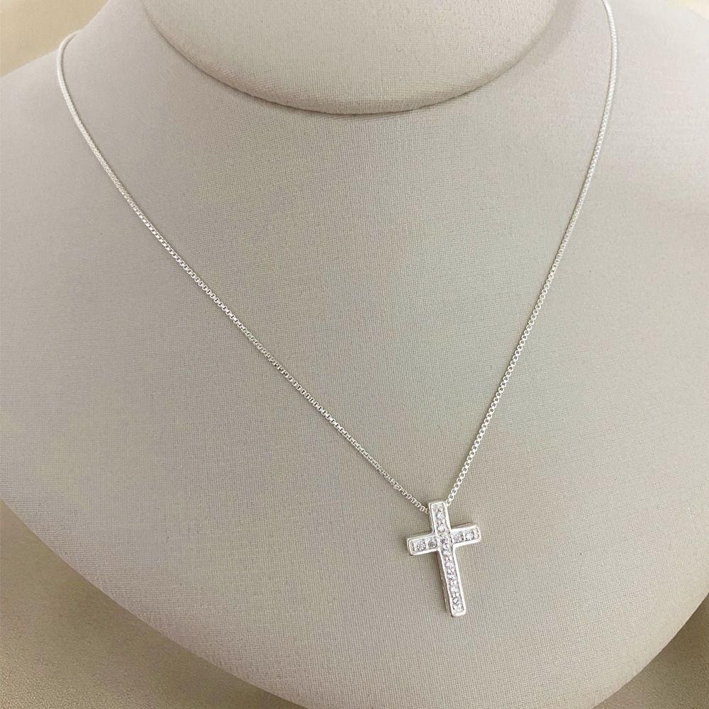 Colar Veneziana com Pingente Cruz Cravejado em Zircônia