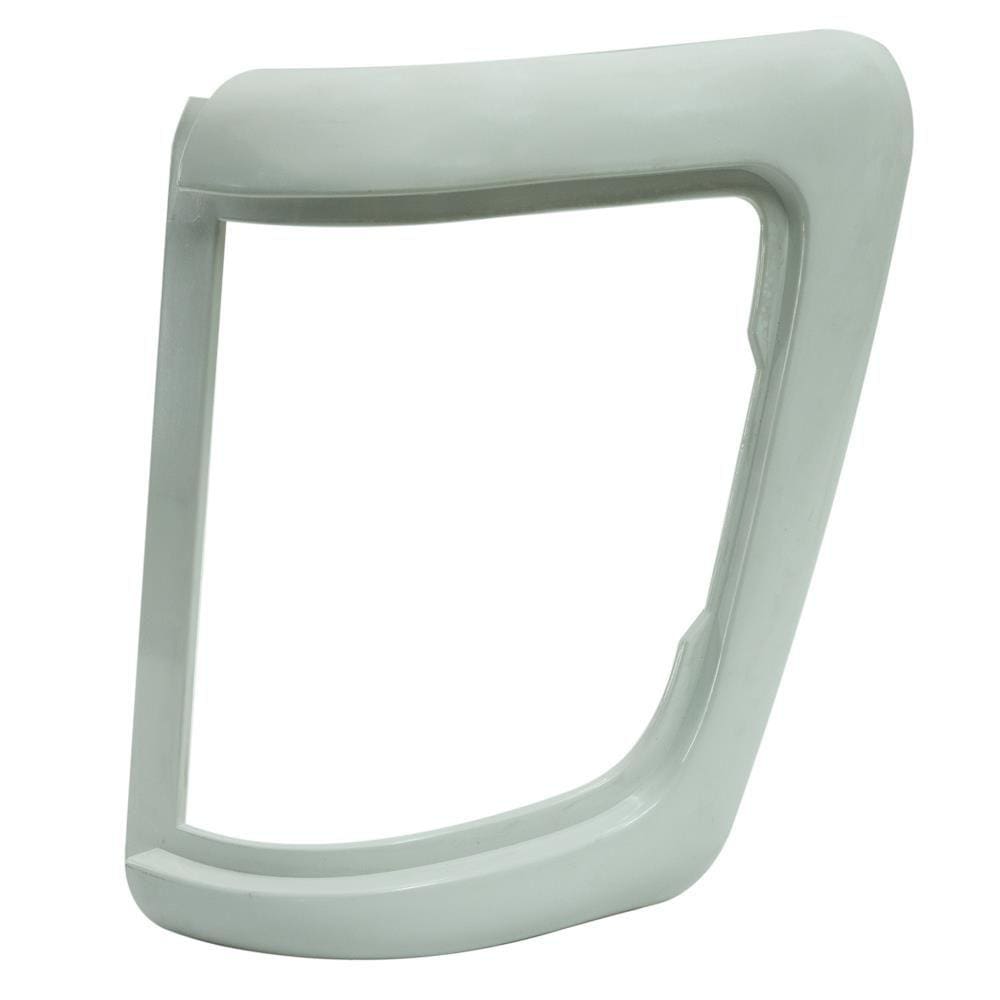 Moldura da Lanterna de Seta Comil Mercedes L1218 L1418 L1620 L1621 LS1630 LS1632 LS1634 LS1938 LE -Reserplastic- 000646