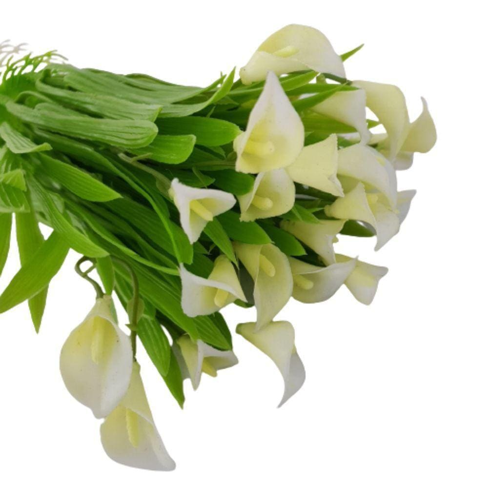 Arranjo Mini Copos De Leite Brancos