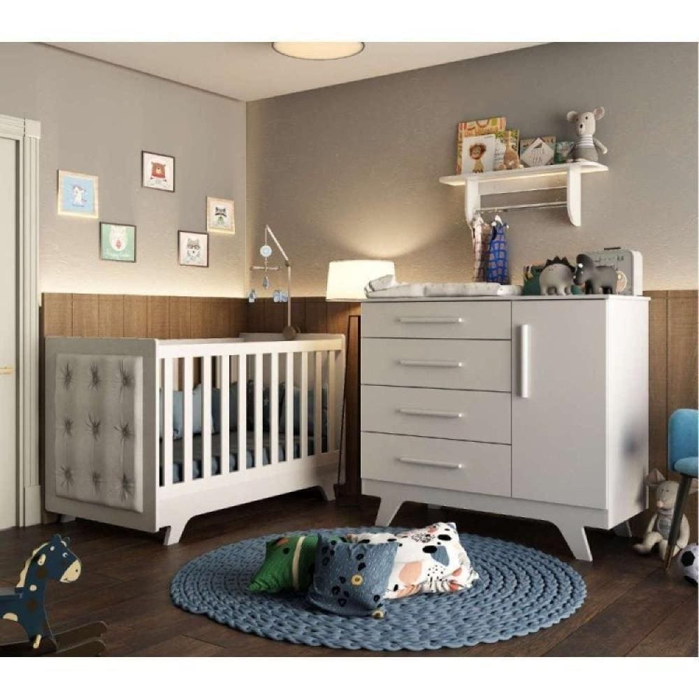 Conjunto para Quarto de Bebê com Cômoda de Bebê Berço com Capitone e Prateleira Retrô Móveis Peroba Branco Brilho/Corino Branco