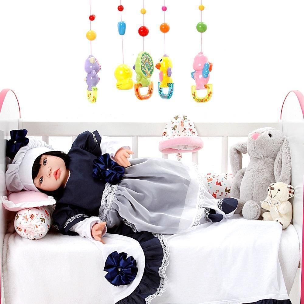 Bebê Reborn Morena Com Membros Em Silicone + Kit Maternidade