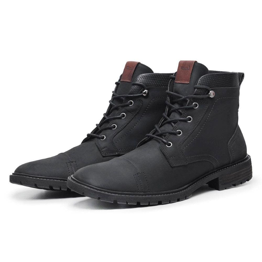 Bota Tratorada Coturno Masculina Couro Confortavel Solado Borracha Cadarço Cano Curto