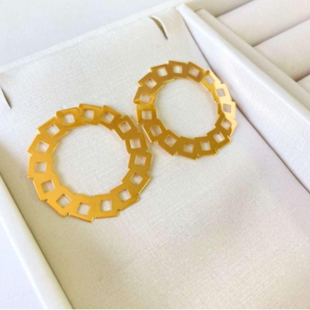 Brinco Espiral - Banhado em Ouro 18k