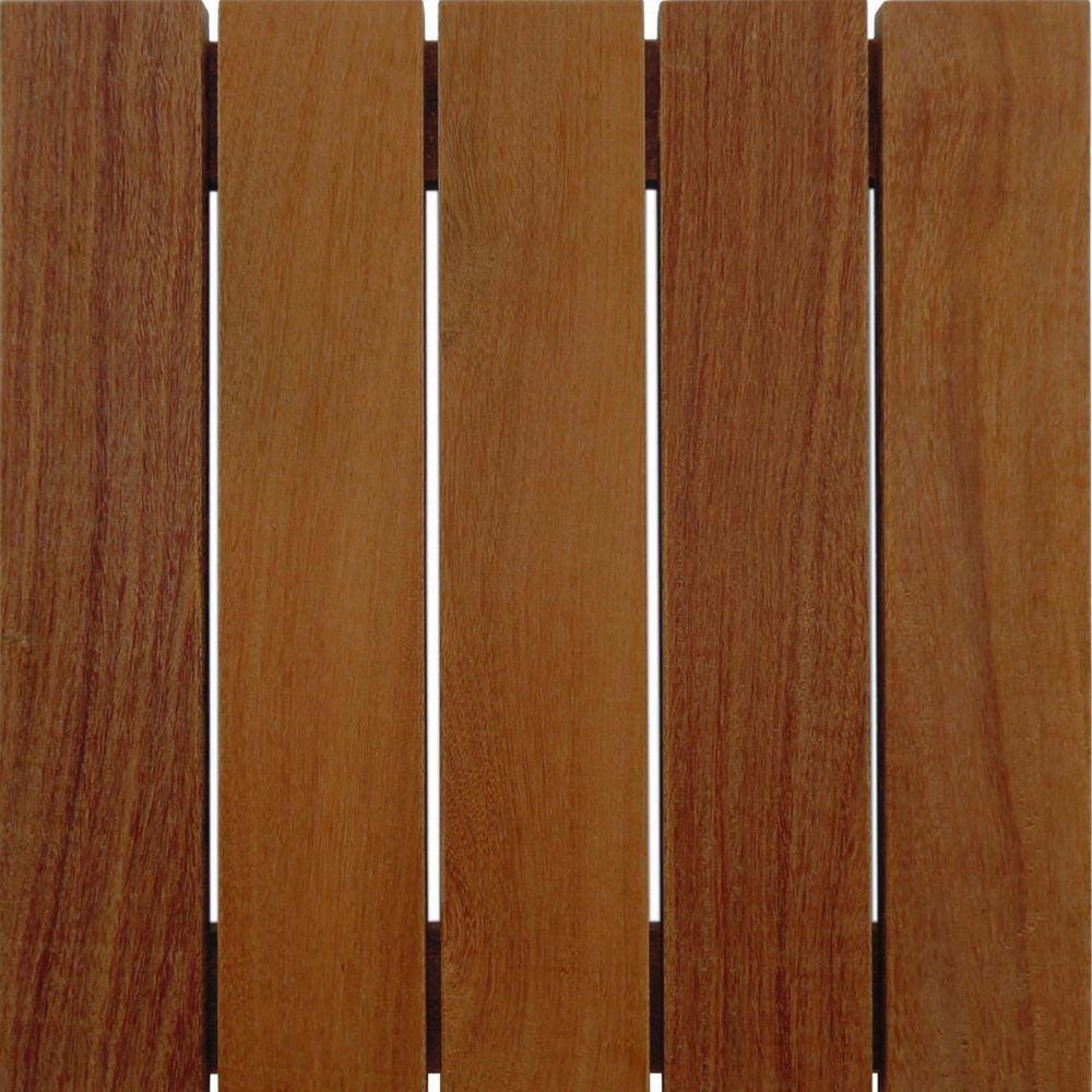 Deck em Placa de Madeira Modular Base Madeira 50cmx50cm MaderSilva Cumaru