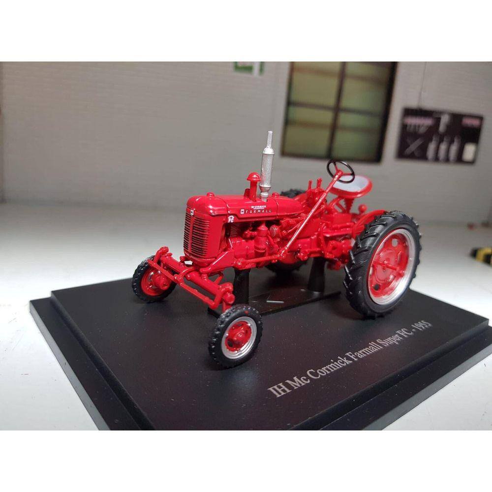 Miniatura De Ferro Trator Ih Mccormick Farmall | Extra