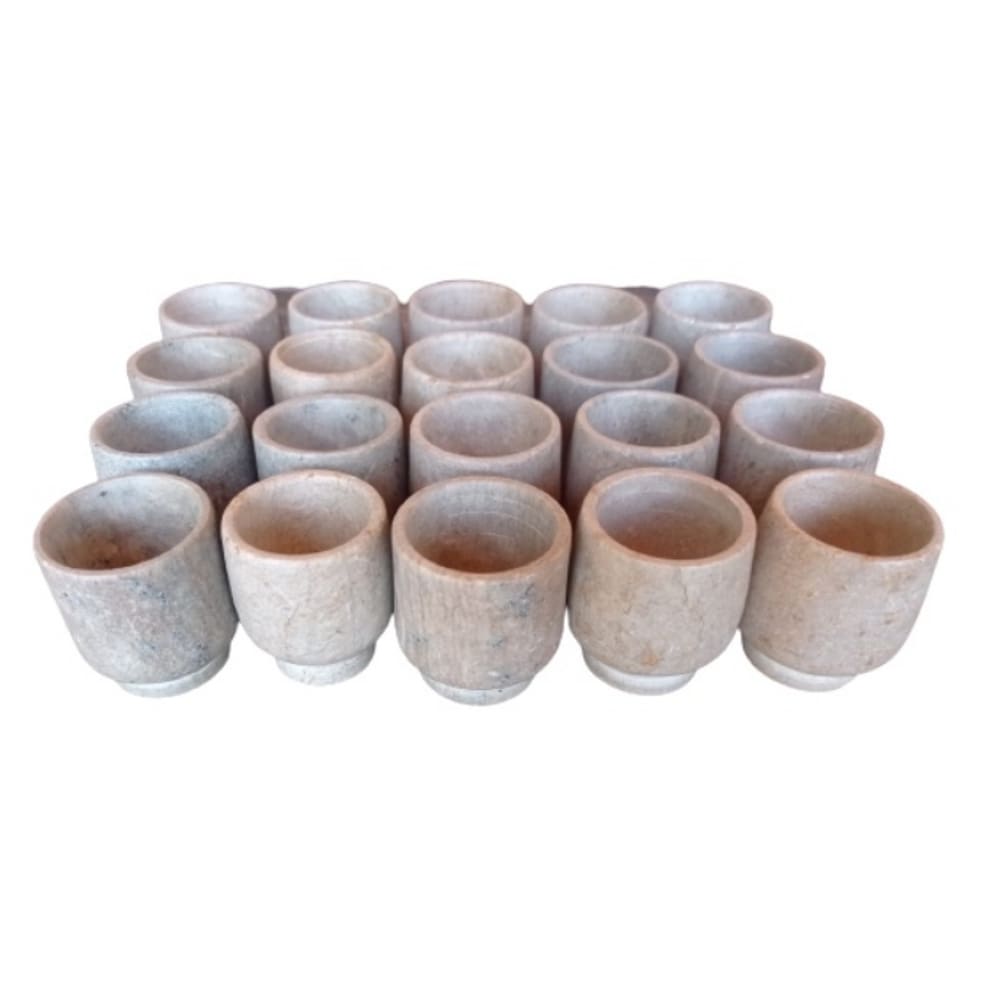 Kit 20 Copinhos em pedra sabão para cachaça, licor e vinho