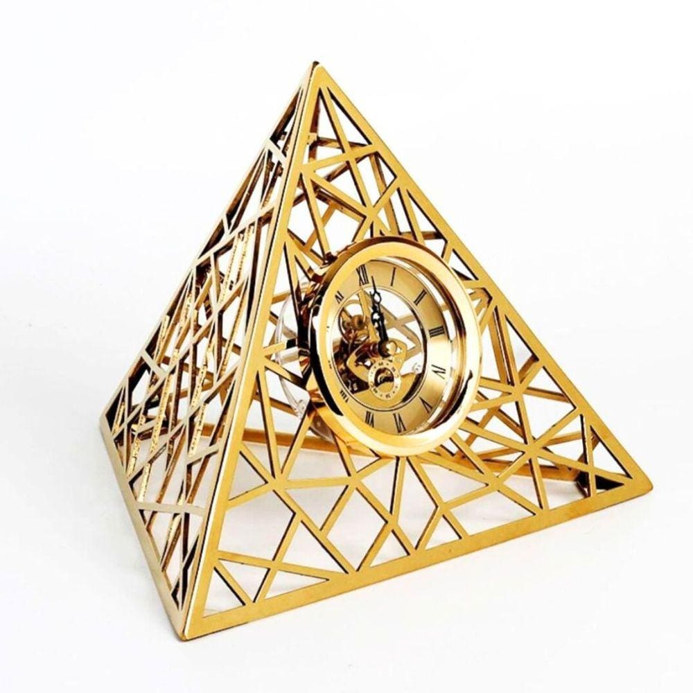 Relógio de Mesa Tridimensional Pirâmide Números Romanos