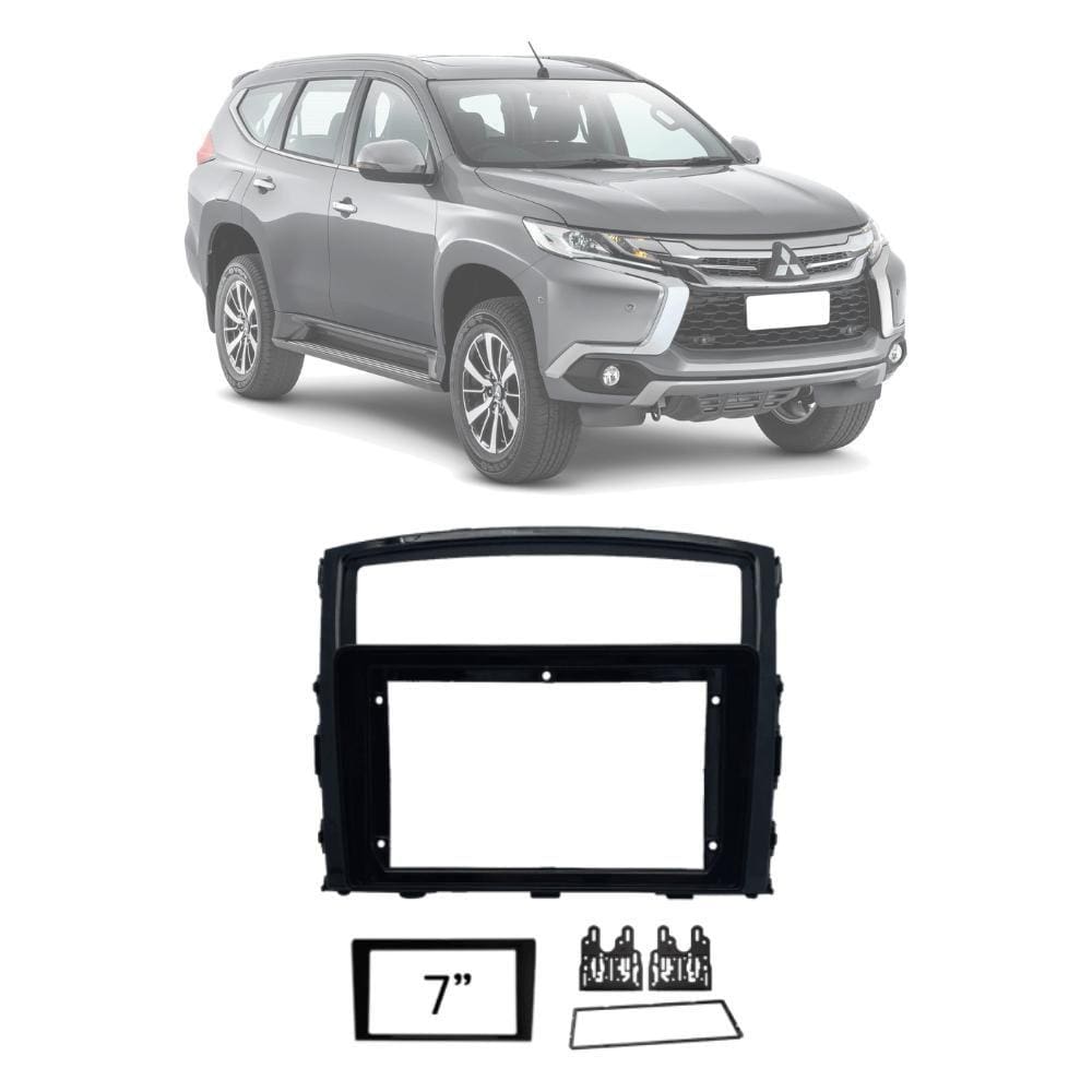 Moldura 2din Fiamon Mitsubishi Pajero de 2008 até 2021 Preta